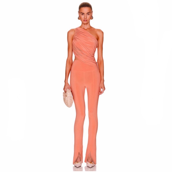 NEW NORMA KAMALI REVOLVE ONE-SHOULDER TOP - Picture 8 of 8